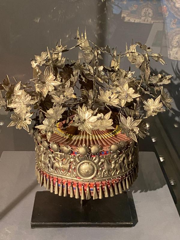 “Splendid Weavings on the Silk Routes,” Genoa, Palazzo Bianco until Sept 28, 2025. Essay by Artist in Residence: Maria Teresa&nbsp;Papa.